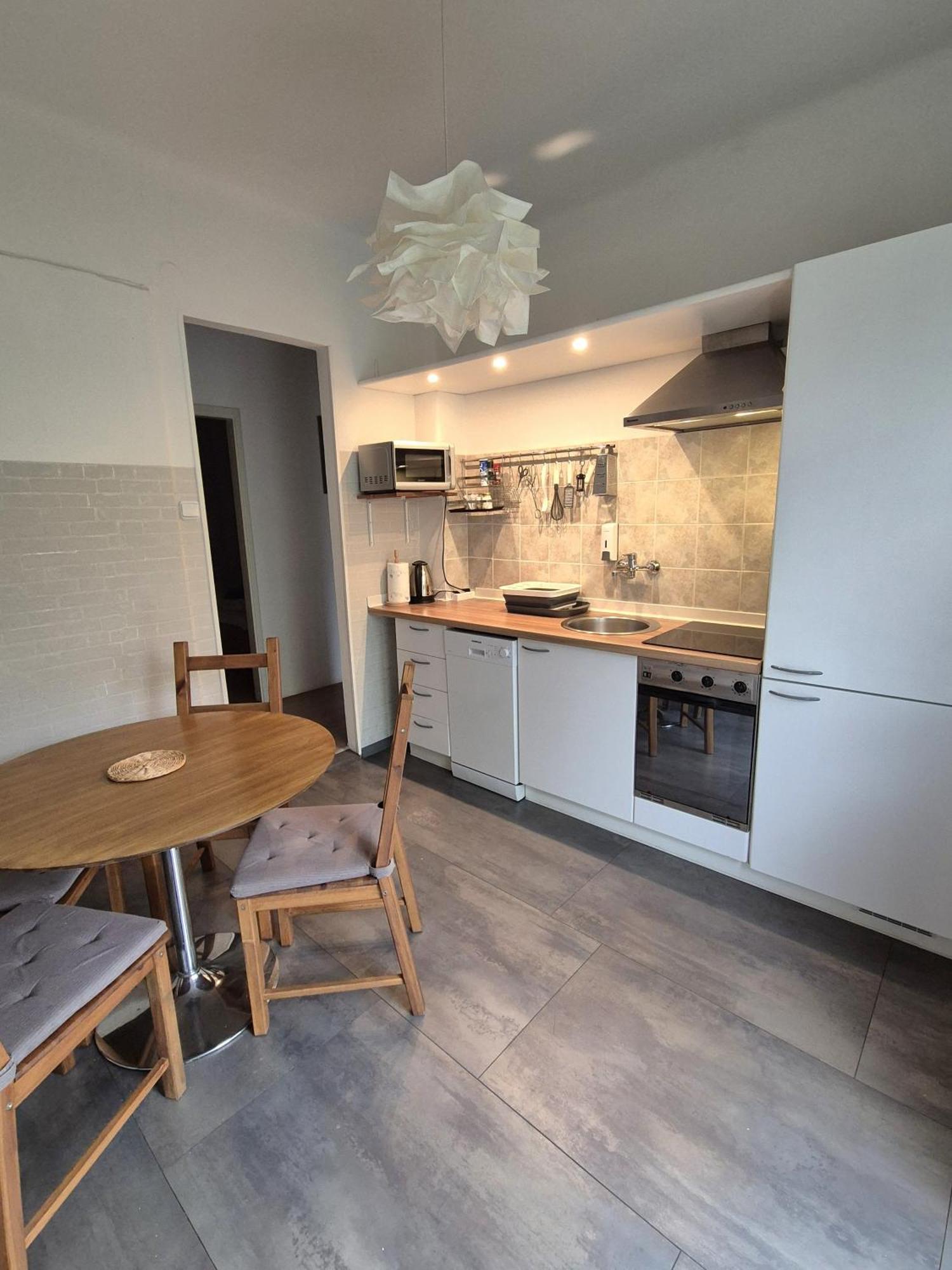 Appartamento West Capital - Free Private Parking Zagabria Esterno foto